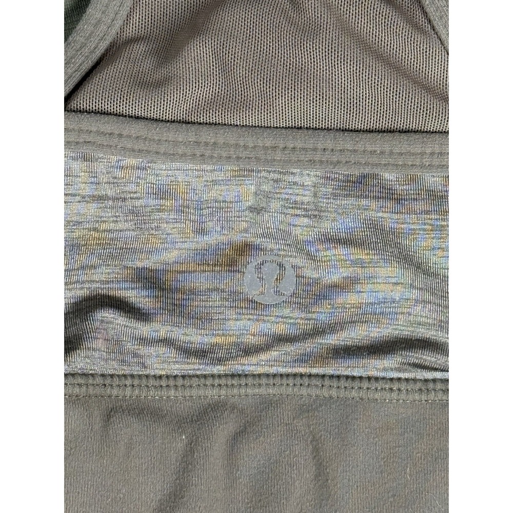 Women's LuluLemon Razor‎ Back Tank Active Shelf Bra Green Mesh Back Size 4 or 6 - Picture 5 of 8